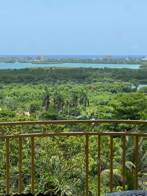 Taco Ocean View villas Apartment in Montego Bay