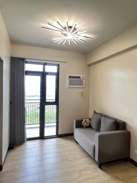 Living room, Seating area, air conditioner