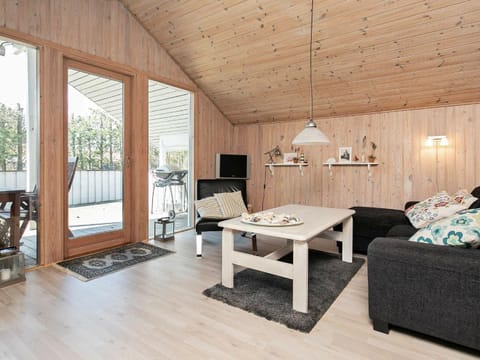 5 person holiday home in Strandby Casa in Frederikshavn