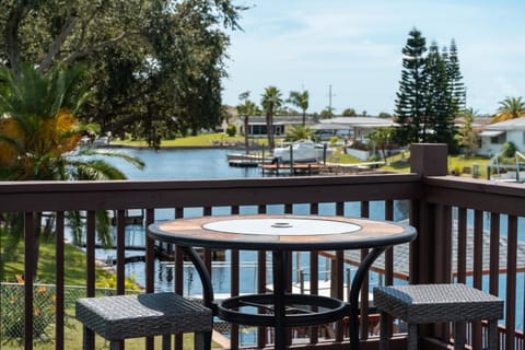 View (from property/room), Lake view