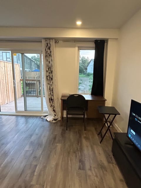 4 Bedroom 2,5 Bath Home! Wohnung in Orangeville