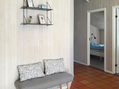10 person holiday home in Bl vand House in Blåvand