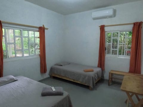 Bed, Photo of the whole room, Bedroom, internet, air conditioner