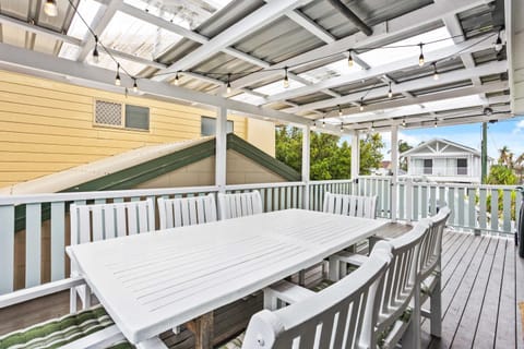 Patio, View (from property/room), Balcony/Terrace, Dining area