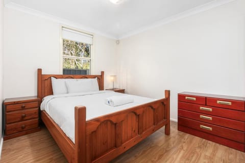 2BR homely stay in Sydney House in Lidcombe