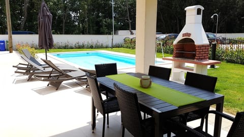 Villa Olivia Private Pool House in Banjole
