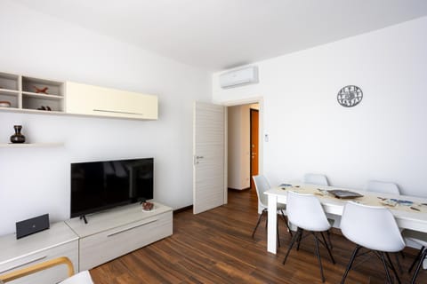 Trilocale con self check-in ad Arona Apartment in Arona