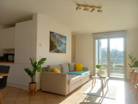 T2 de 56m2 - Genève à 5 min- Parking Privé Gratuit Apartment in Saint-Julien-en-Genevois