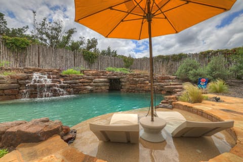 West End Luxury Retreat with Resort Style Pool and Hot Tub! House in Fredericksburg