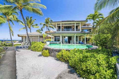 Kona Bay Estates Hale Kai Olu House in Kailua-Kona