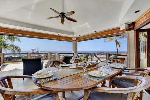 Vista Oceania at Kona Bay Estates House in Kailua-Kona