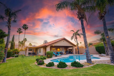 Property building, Day, Seating area, Pool view, sunbed