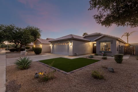 Property building, Garden, Garden view