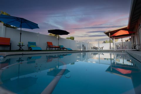 Pool view, Swimming pool, Sunrise, sunbed