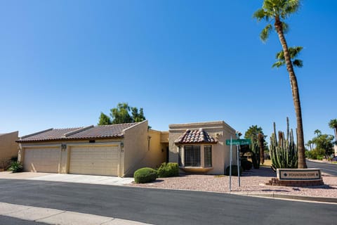 Fountain Cove Mesa House in Mesa