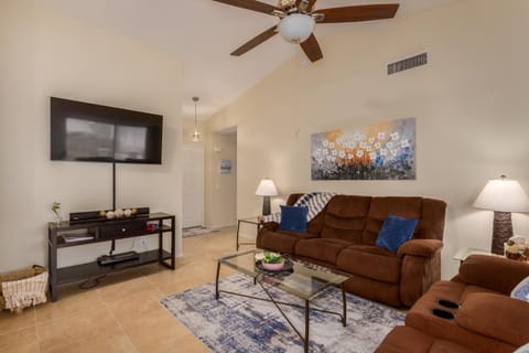 Palm Beach Chandler Casa in Gilbert