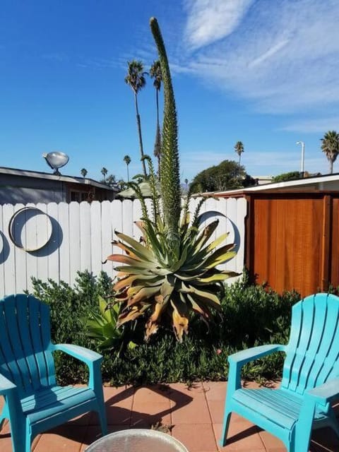 3BD Ventura Ocean View Cottage & Spacious Bedroom Apartment in Ventura