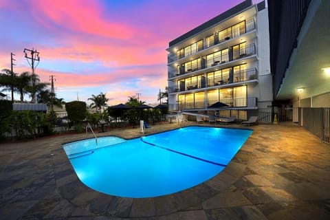 Pool view, Swimming pool