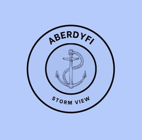 S t o r m V i e w - Aberdyfi House in Dyfi Stores