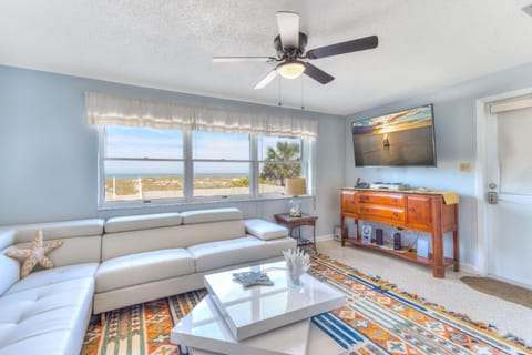 Gulf Breeze - Gulf Front Monthly Rental House in Clearwater Beach