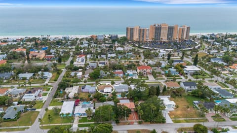 A Vacationers Dream House in Clearwater Beach