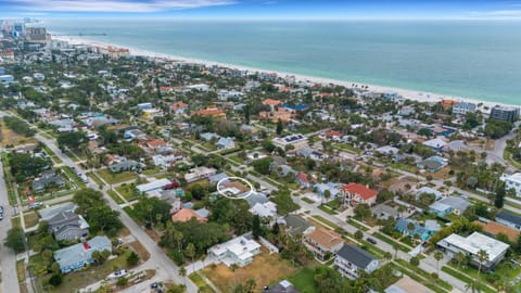 A Vacationers Dream House in Clearwater Beach