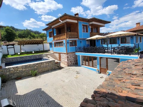 Garden, Balcony/Terrace