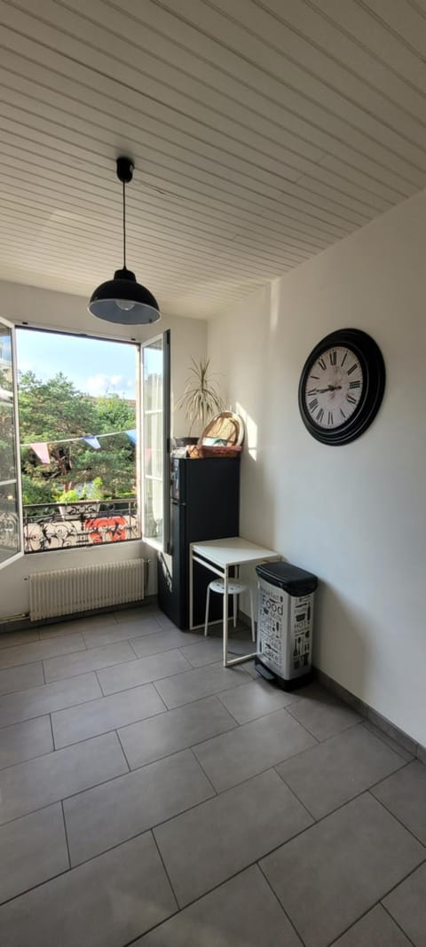 Charmante maison de ville à 20 min de Paris Apartment in Vitry-sur-Seine