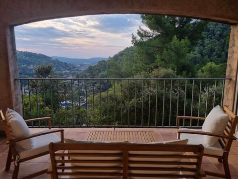 Patio, Natural landscape, Bird's eye view