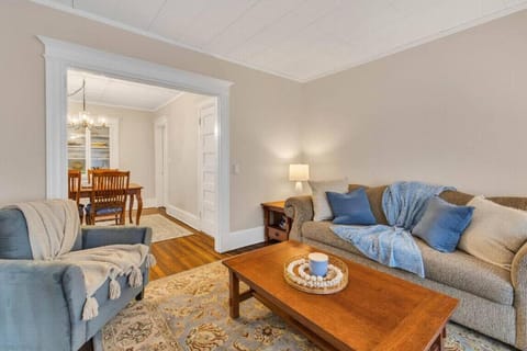 Classic West Hartford Center Apartment Wohnung in West Hartford