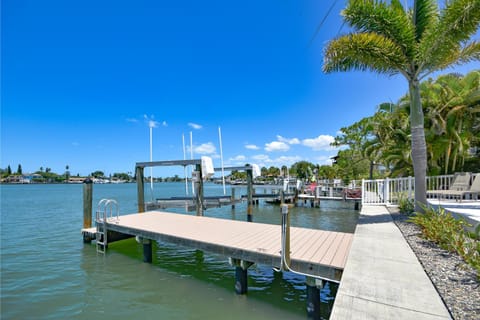 Water Lover House in Indian Rocks Beach