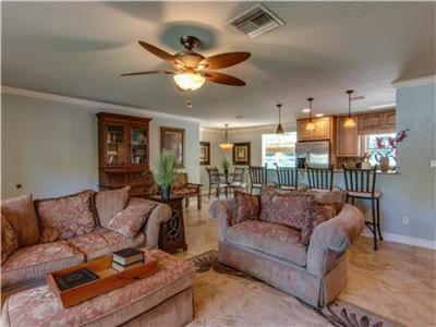 Beach Pleasures Pool Home - Monthly Vacation Rental House in Clearwater Beach