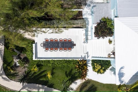 Middle Cay Estate estate Apartment in North Eleuthera