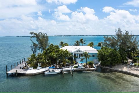 Middle Cay Estate estate Apartment in North Eleuthera