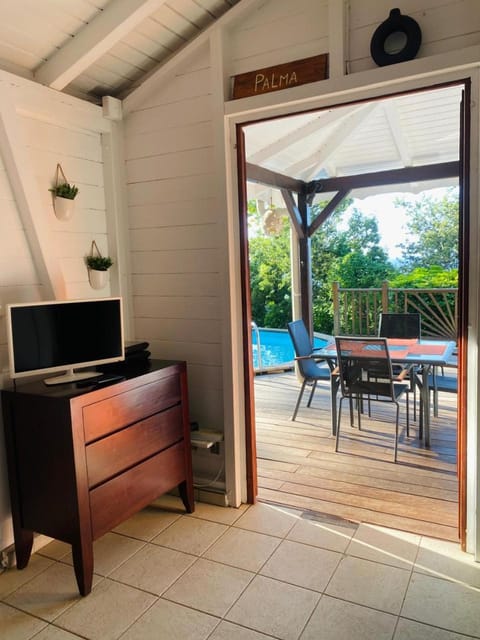 Patio, TV and multimedia, Balcony/Terrace