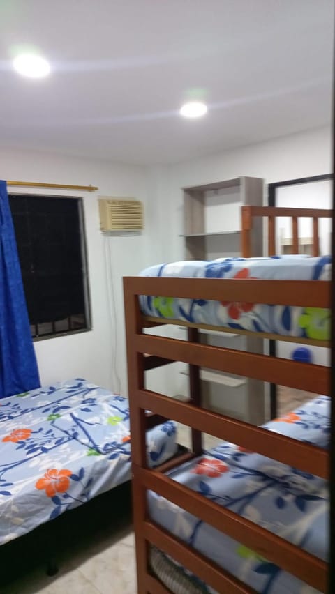 Bed, Photo of the whole room, Bedroom, bunk bed, air conditioner