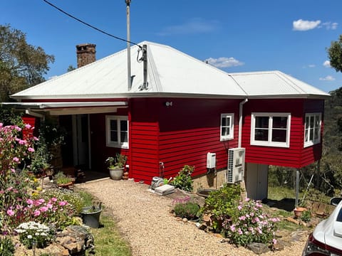 Property building, Spring, Garden, Garden view