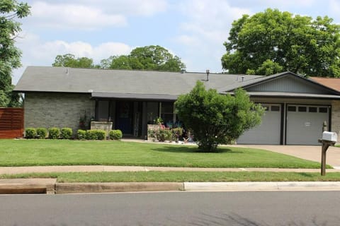 Property building, Neighbourhood, Street view