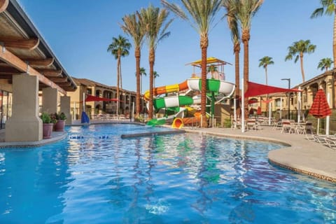 Enjoy resort setting with multiple pools including adult pool in 2BD condo House in Scottsdale