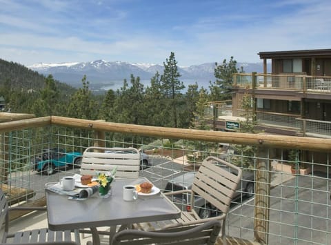 Worldmark Lake Tahoe - 1BD Sleeps up to 4 House in Kingsbury