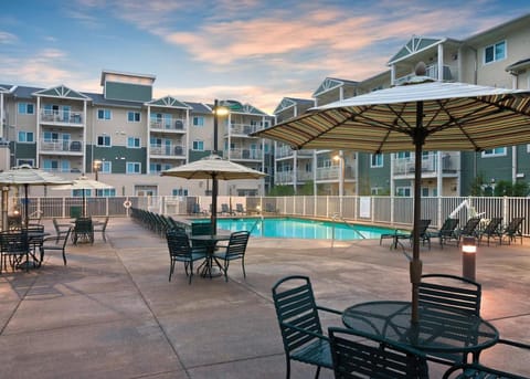 Worldmark Long Beach 2bd sleeps 6 Casa in Long Beach