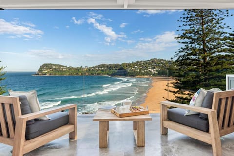 Beachside by TCC House in Pittwater Council