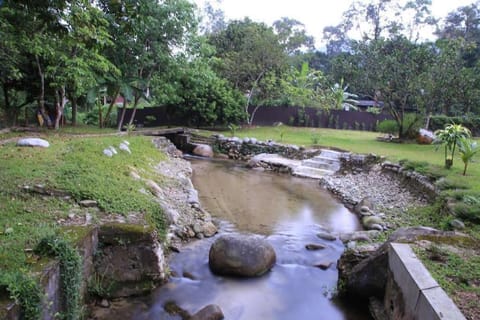 Nouri Villa Villa in Hulu Langat