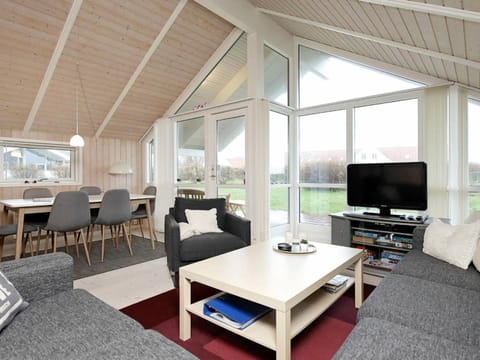 Three-Bedroom Holiday home in Nykøbing Sj 7 Maison in Zealand