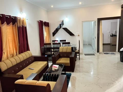 universal stay chikmagalure Apartment in Chikmagalur