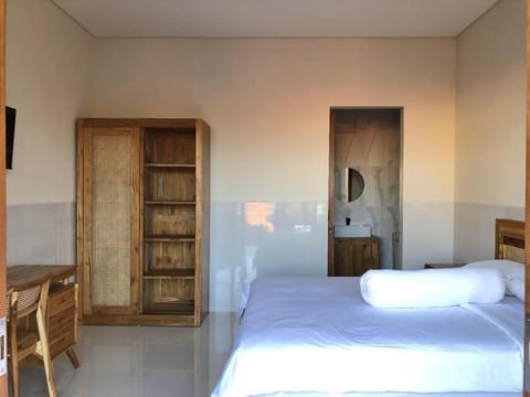 Bed, Photo of the whole room, Bedroom, wardrobe