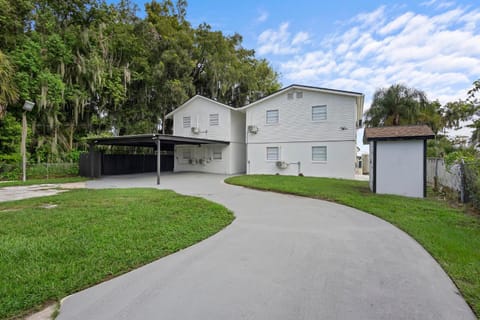 Lake Retreat Oviedo 1 Bed House in Winter Springs