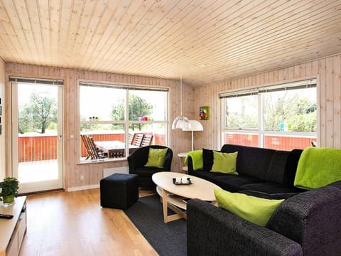 8 person holiday home in Hj rring Casa in Lønstrup