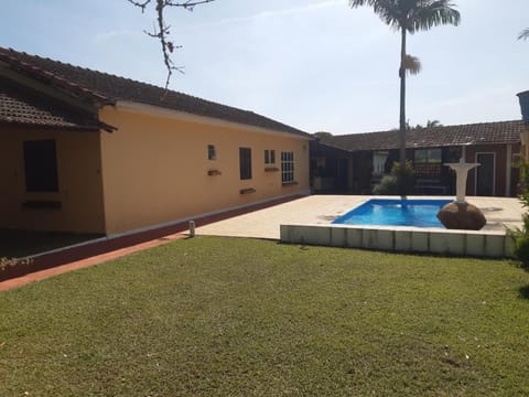 Property building, Garden, Garden view, Pool view, Swimming pool