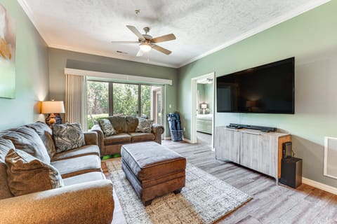 Scenic Condo Near Lake and Branson Entertainment! Apartment in Branson